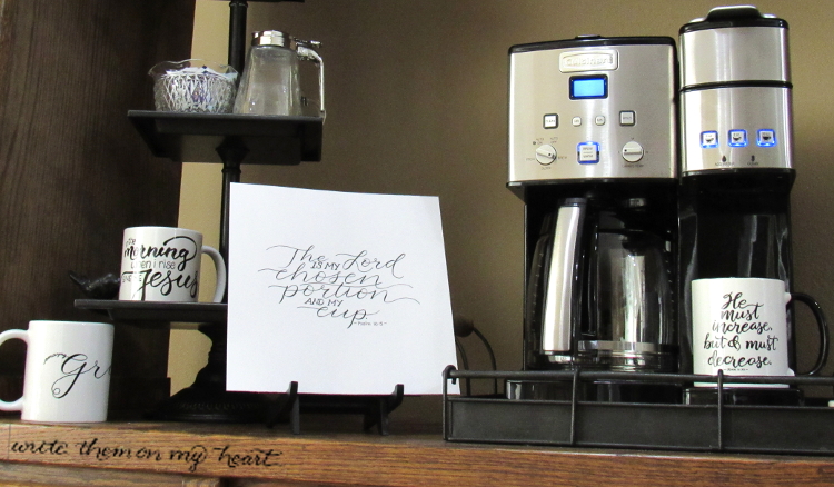 Look no further. Here is the ideal Christian Gift Guide for your favorite coffee lover.