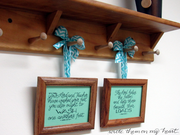 Cute Laundry Room Printable Signs - John 13:14 and Psalm 145:4